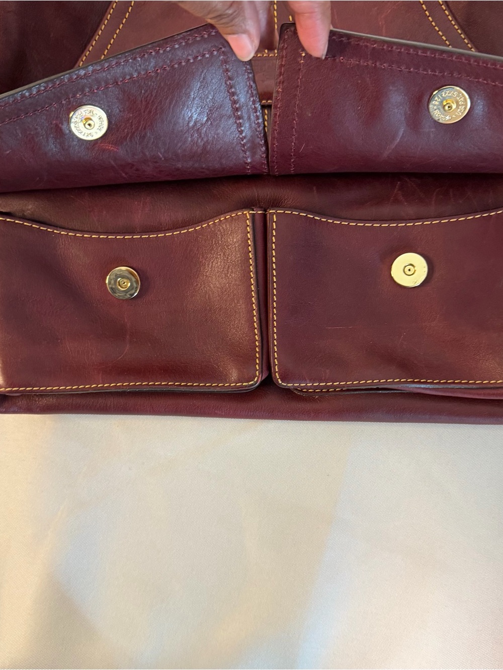 Dooney & Bourke Florentine Kingston Bordeaux Leather Hobo Shoulder Bag - Picture 5 of 15